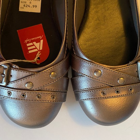 American Eagle Flats, NWT - Picture 4 of 9